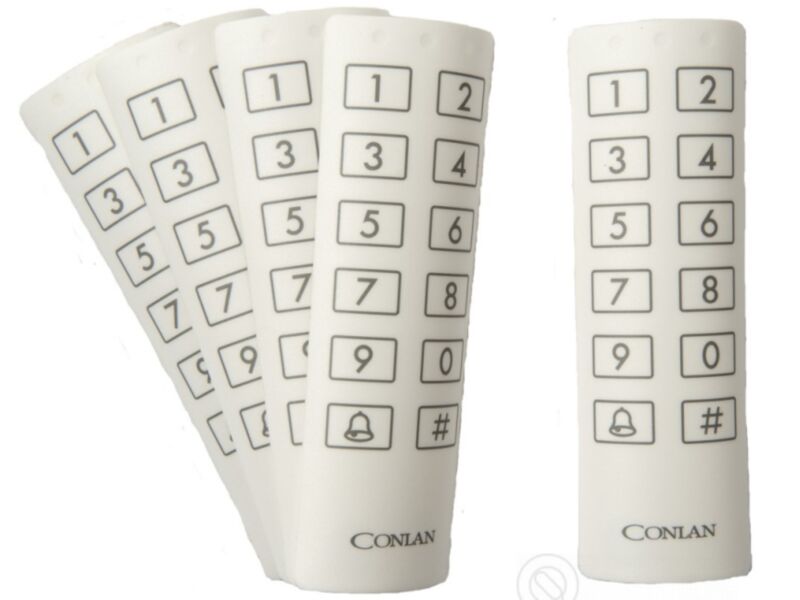 Conlan kleeps CT sõrmistikule, valge